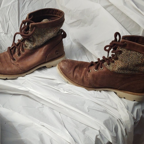 Harris Tweed Boots - Picture 11 of 12